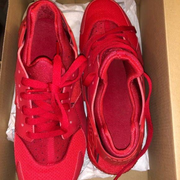 Nike Shoes - Womens Air Huarache Run 'All Red' (GS)